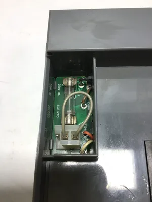 ALLEN BRADLEY PLC RACK W/ CPU AND POWER SUPPLY 1746-P2, 1747-L532