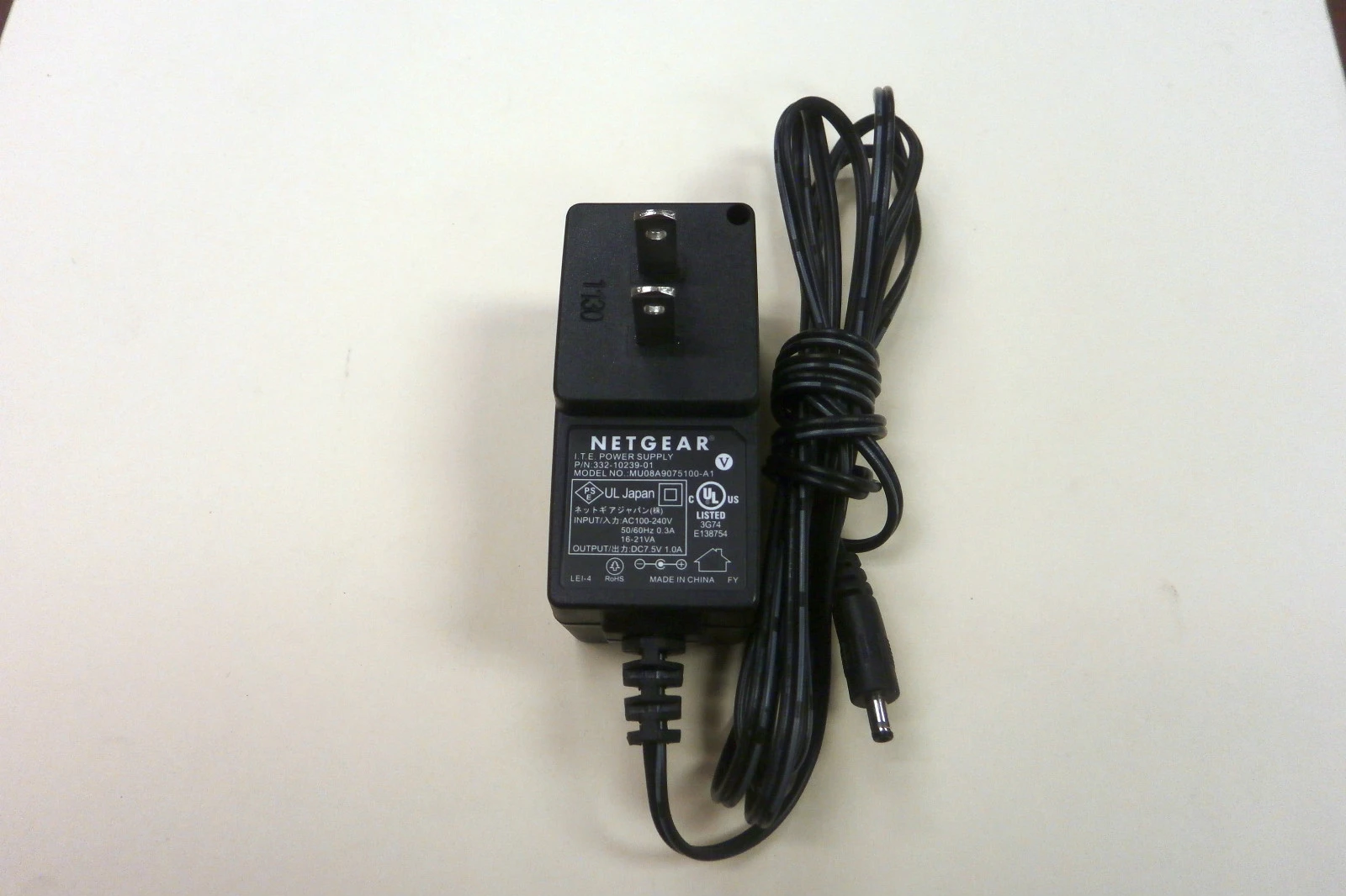 USED Netgear MU8A9075100-A1