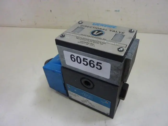 Used VICKERS PA5DG4S4LW012AB60 Valves/Fittings Michigan US | Ideal Machinery #708120