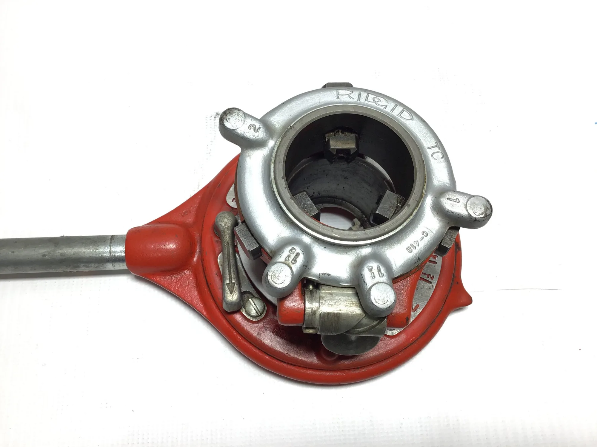 Ridgid 65-R Manual Receding Pipe Threader 1-2″ In NPT Capacity 15″Handle & Dies