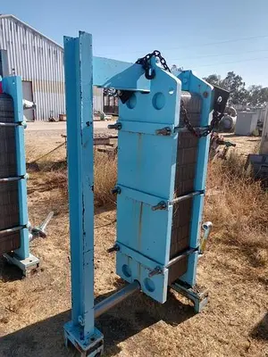 USED APV R-56-M