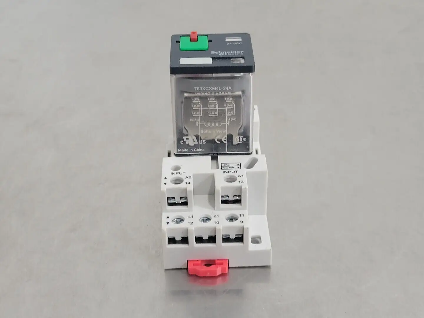 NEW SCHNEIDER ELECTRIC 783XCXM4L-24A