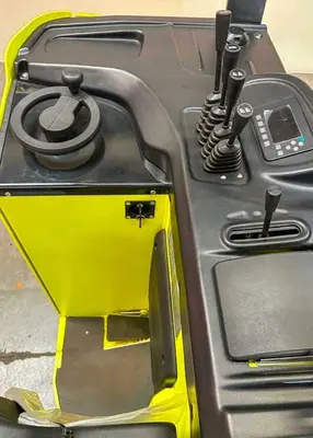 USED 2024 LIFT HERO LG20DR