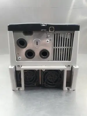 USED Allen-Bradley 20AD014A0AYNANC0 Ser A PowerFlex 70 Drive, 10HP, 480V