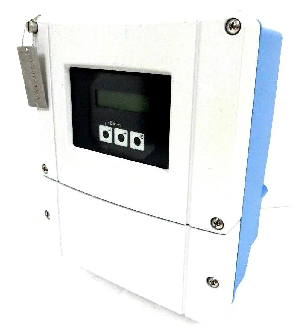 NEW ENDRESS + HAUSER 50P40-EL5B1RK5BAAD FLOW METER PROMAG 50 50P40EL5B1RK5BAAD