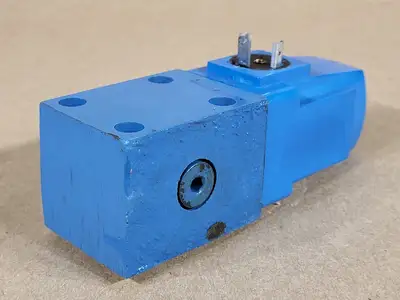 NEW VICKERS ECG 02 5 32