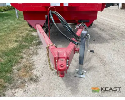 Used CLOVERDALE _UNKNOWN_ Bale Wagons Iowa US | Keast Enterprises #1360144