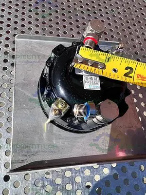 USED MANOSIAR TYPE W081 823971 PUNCTURE PRESSURE GAUGE 0-1000 PSI