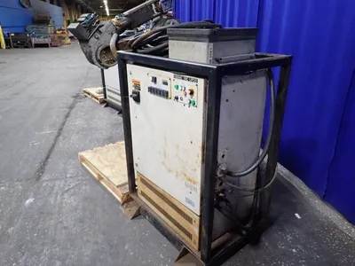 USED 2000 MOTOMAN UP20
