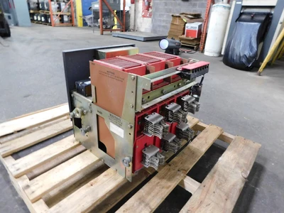 Used Westinghouse DS-206S Circuit Breakers Ohio US | Equipment Recovery Corp. #1329737