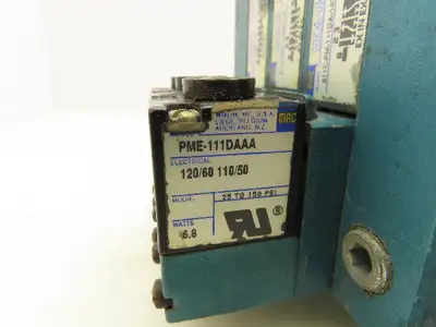 MAC 811C-PM-111DA-142 Pneumatic 3-Station Manifold 5/2 Solenoid Valves 120V