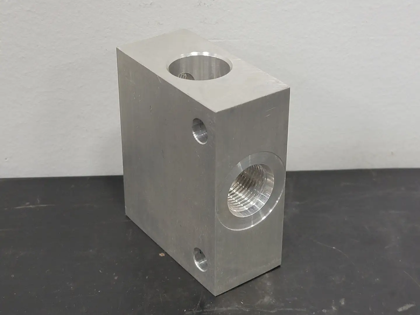 USED SUN HYDRAULICS ECJ