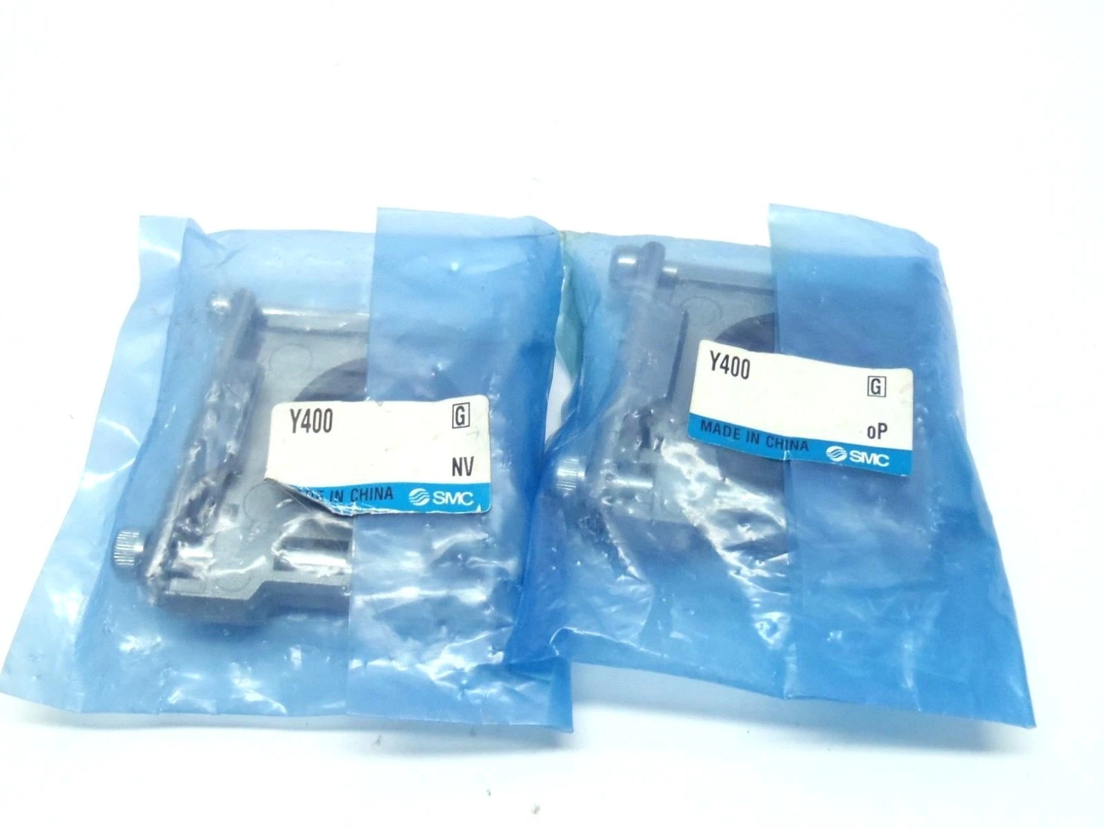 USED SMC VALVE MOUNTING COUPLING 7/8"