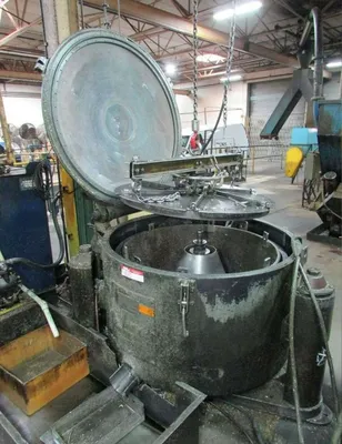 (2) Tolhurst 40" Center-Slung chip wringers.
