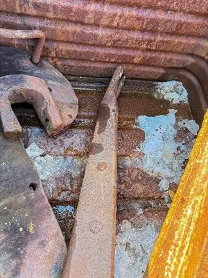 Used _UNKNOWN_ LEFT-HAND DRILLING TOOL WRENCH (CLAW-END / J-WRENCH) Wrenches Pennsylvania US | East West Machinery & Drilling #1417919