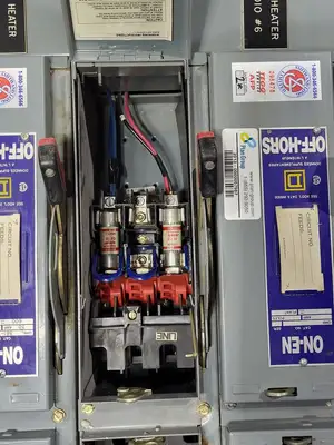 USED SQUARE D QMB-6081-2