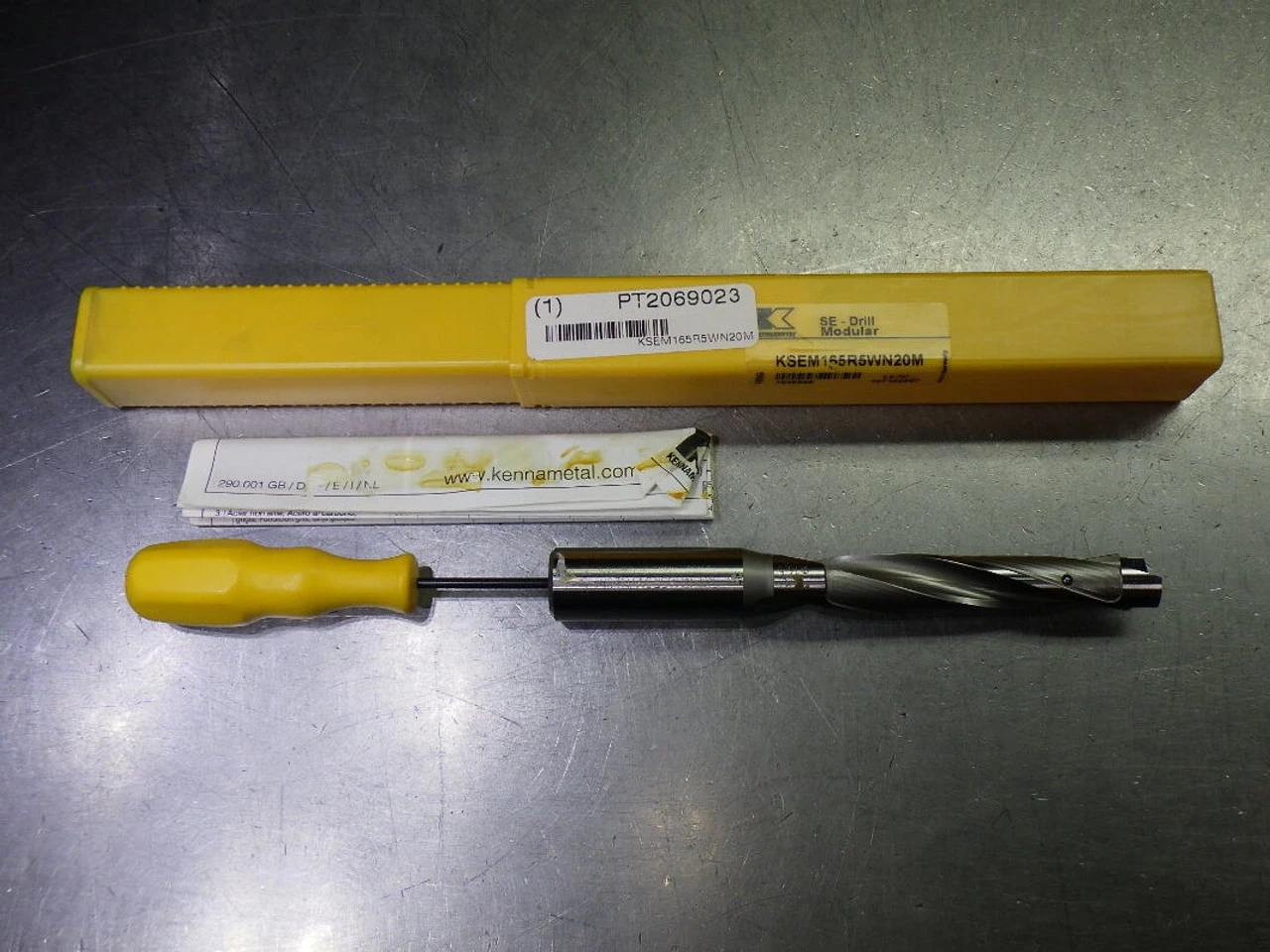Kennametal 16.5mm Coolant Thru 5xD Drill 20mm Shank KSEM165R5WN20M (LOC3528B)