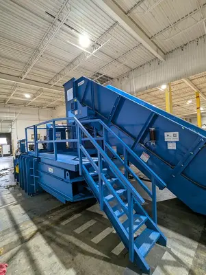 USED HARRIS WOLVERINE TWO-RAM BALER
