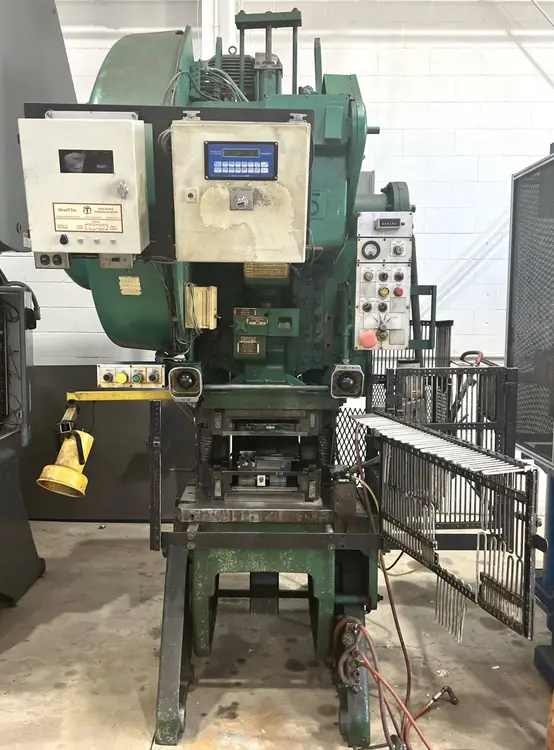 Used 1975 MINSTER MINSTER 101-5D PRESS O.B.I. Presses | Alma Machinery #898920