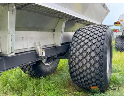 Used UNVERFERTH _UNKNOWN_ Manure Spreaders Iowa US | Keast Enterprises #1360508