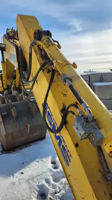 Used 2018 KOMATSU PC200LC-8 Excavators British Columbia CA | Lenmark #836601