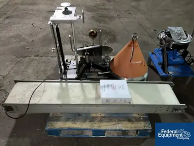 USED General Packaging Equipment General Packaging Vertical Fill Form and Seal Machine