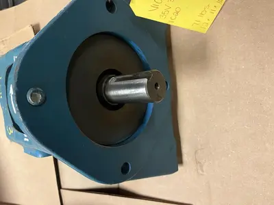 Used VICKERS 35V30A-1C20-282 Pumps | Surplus Asset Holdings #1206304