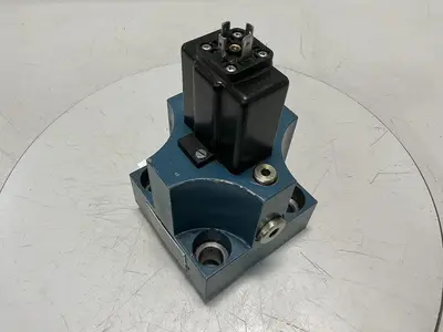 USED BOSCH 0 810 070 033