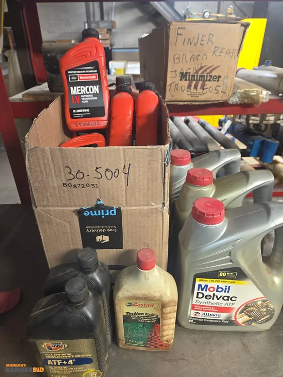 Used 17 QUARTS OF MERCON LV TRANS FLUID, 3 GALLONS MOBIL DELVAC SYNATF 3 MISC QUARTS. ALL UNOPENED. _UNKNOWN_ Automotive Parts | Miedema Asset Management Group #797833