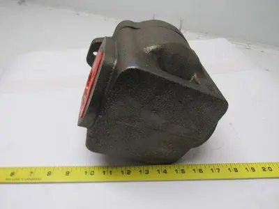 PARKER COMMERCIAL PGP 640 55B 903 Heavy Cast Iron Hydraulic Pump See Specs