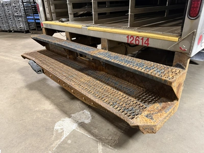 Used 2014 ISUZU NPR-HD 18' BOX TRUCK Box trucks Ohio US | Miedema Asset Management Group #1709401