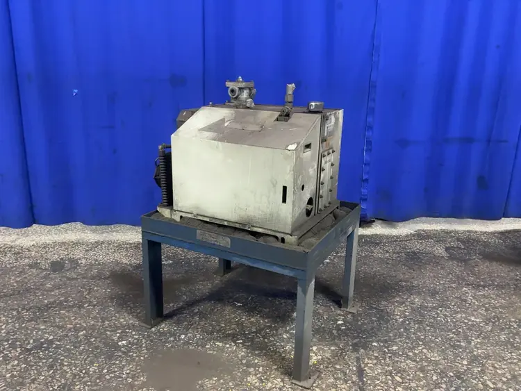 Used DAIKIN INDUSTRIES LTD SUT10D80L2110F Pumps Ohio US | HGR 24 #1048205