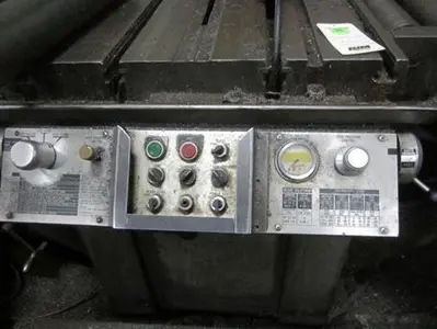 18" x 20" MARVEL SERIES 81A AUTOMATIC VERTICAL BANDSAW: YOBRO #24701