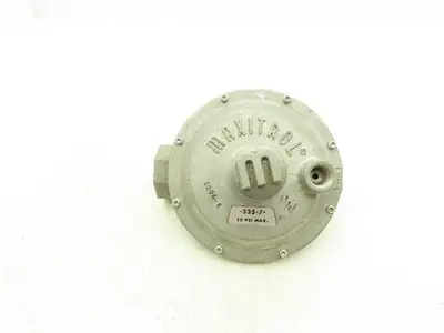 Maxitrol 325-7 Gas Service Regulator 10psi Max 1-1/4"NPT
