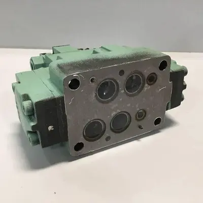 USED VICKERS DG3V72AE10JASM01Z