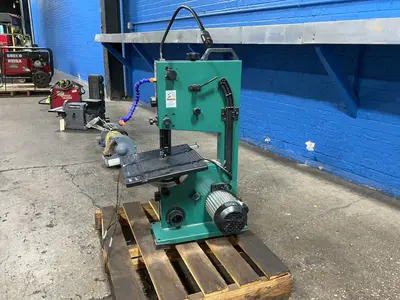Used 2021 GRIZZLY G0803Z Woodworking Vertical Band Saws Ohio US | HGR 24 #1515751