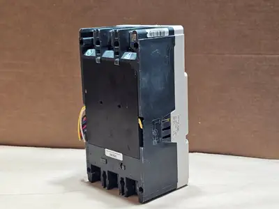 Used EATON CUTLER-HAMMER HKDDC3300A1301S4201Z01 Switchgears British Columbia CA | Lenmark #1434616