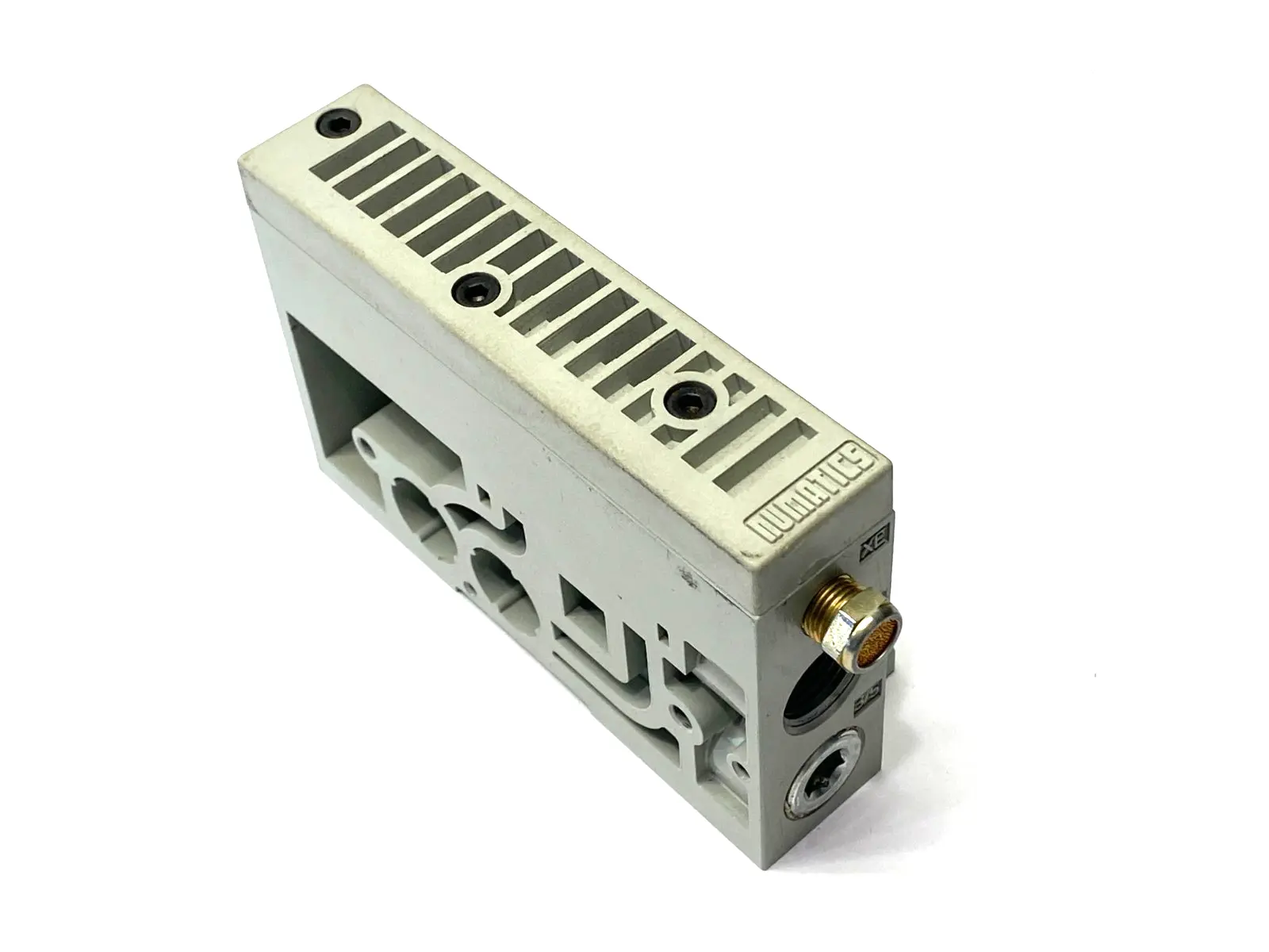 Used Numatics Pneumatic End Manifold Block XE, 1, 3/5 Ports Parts (Hydraulics and Pneumatics) Michigan US | Maverick Industrial Sales #1395123
