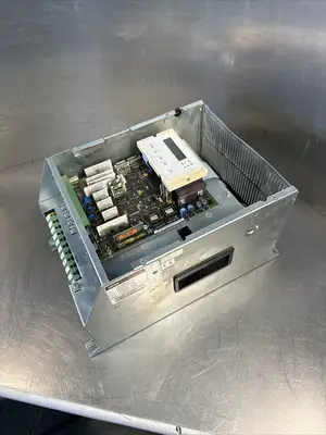 LENZE 33.8606_E 338606_E 33.8606E.5F.60 Refurbished (bin 2.4.3)