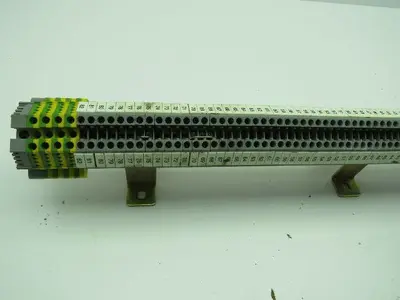 Morsettitalia Euro 4 DIN Rail Mount 86 Terminal Blocks