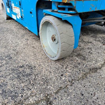 USED 2016 Genie GS-4047