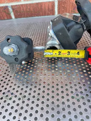 USED 2- ITT PURE FLO RA25MAX DIAPHRAGM VALVE  W/ 1 1/2" TO 3/4" SANITARY FITTING