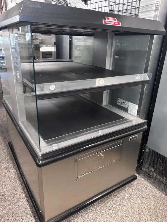 Used _UNKNOWN_ DILW4 Countertop Display Warmers Michigan US | Grocery Equipment Sales #1427584