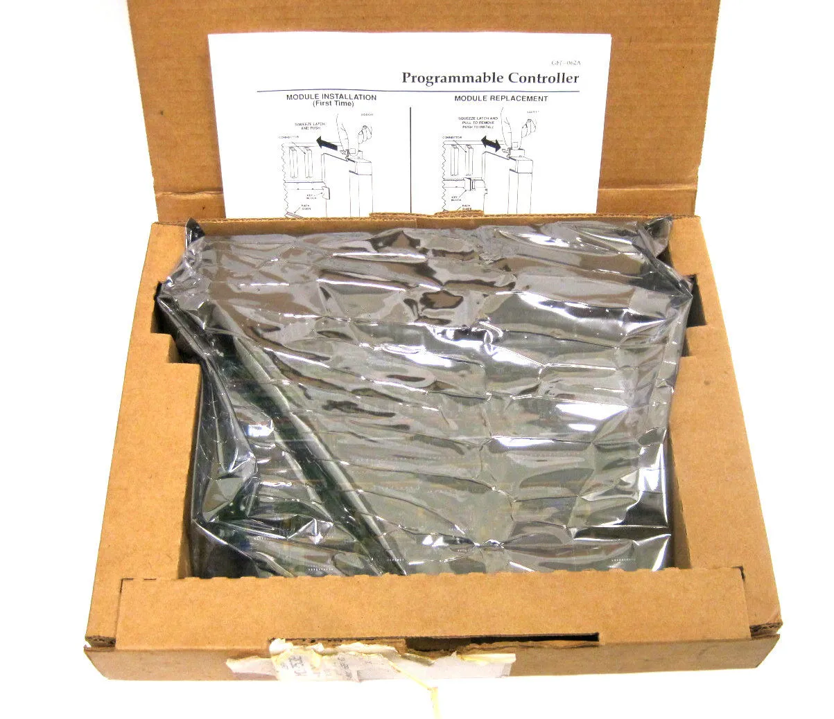 NEW GE FANUC IC697MDL753 32 POINT OUPUT MODULE