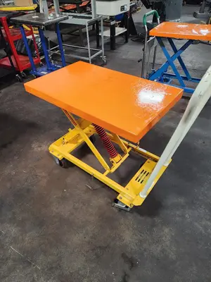 VESTIL SCSC-400-2032 Miscellaneous, Hydraulic Lift Table | Machinery Central (2)