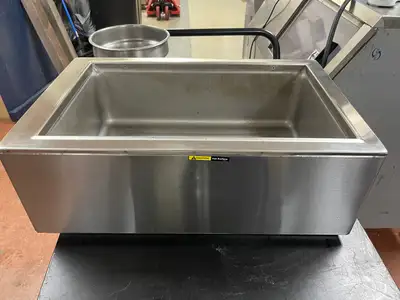 Used Wells Used Wells SMPT Stainless Countertop Wet/Dry Food Warmer 120V 1650W Hot Food Warming, Holding, & Transport Cabinets Illinois US | Falcon Restaurant Supply #1375808