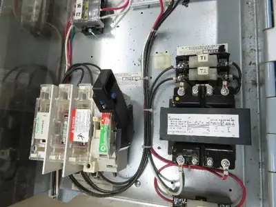 Square D I-Line Panelboard Breaker Box 200A 600V 60 Space Main Breaker