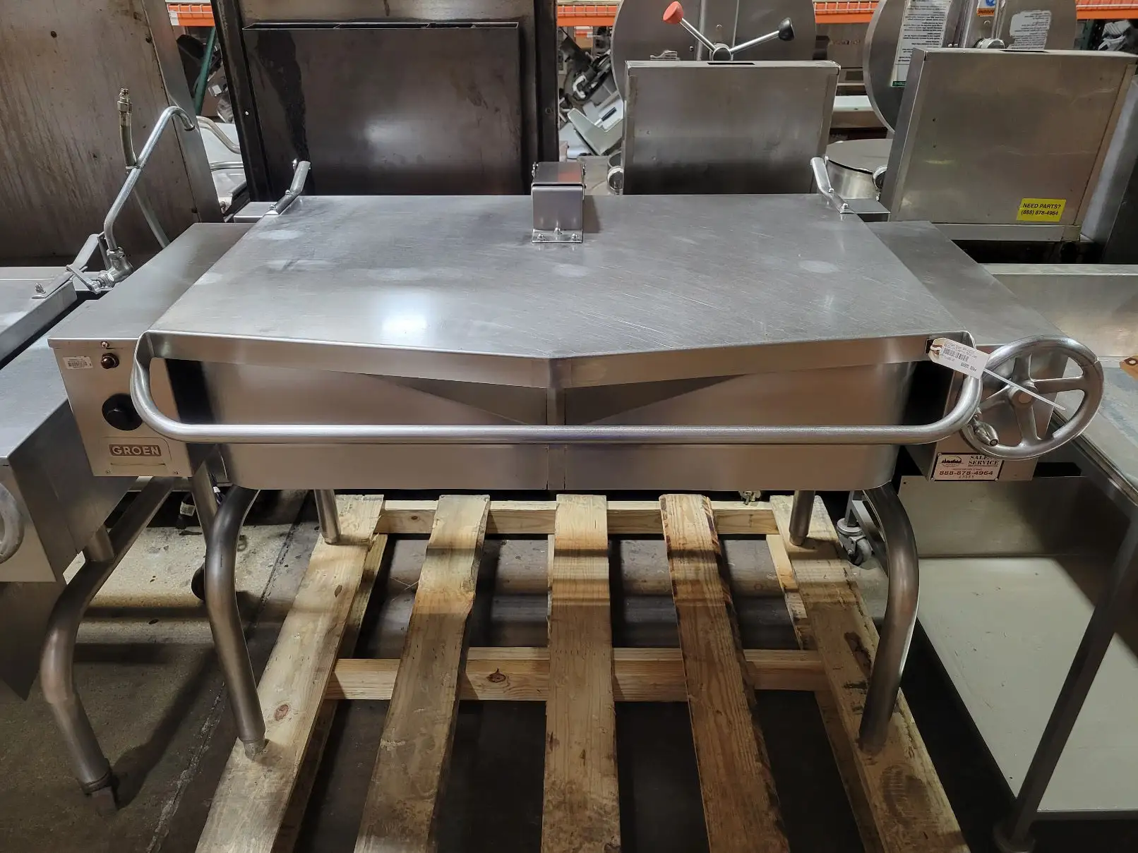 Used Groen FPC-4C 40-Gallon Manual Tilt Skillet, 480 Volts, 3 Phase