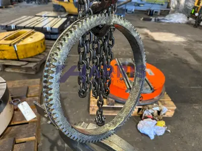 30" GIDDINGS & LEWIS Facing Head