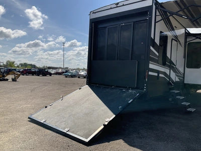 Used 2022 GRAND DESIGN MOMENTUM Campers, Caravans, Motorhomes Michigan US | Miedema Asset Management Group #1366695